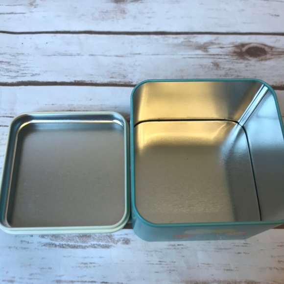 Fosssil Balloon Watch Tin - Picture 7 of 7